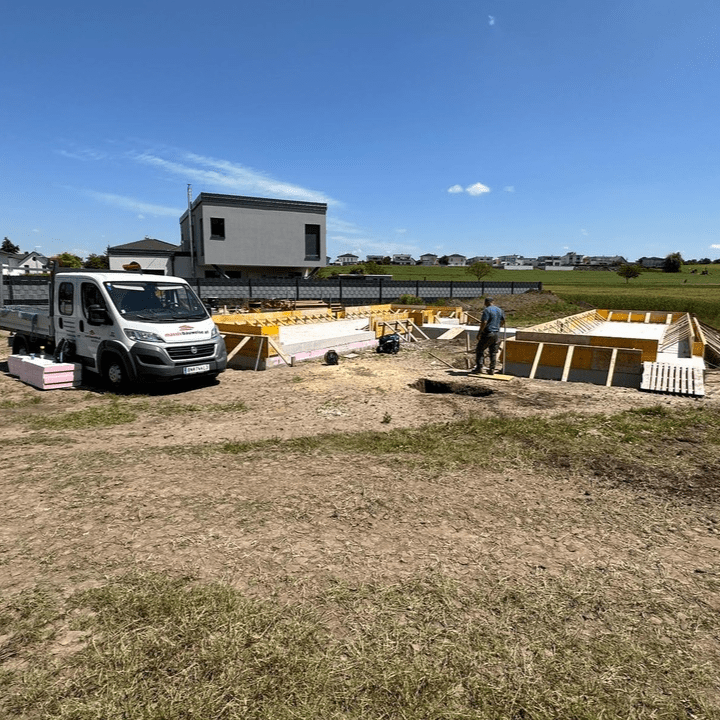 Fundamentplatte gießen in Wiener Neustadt, Niederösterreich